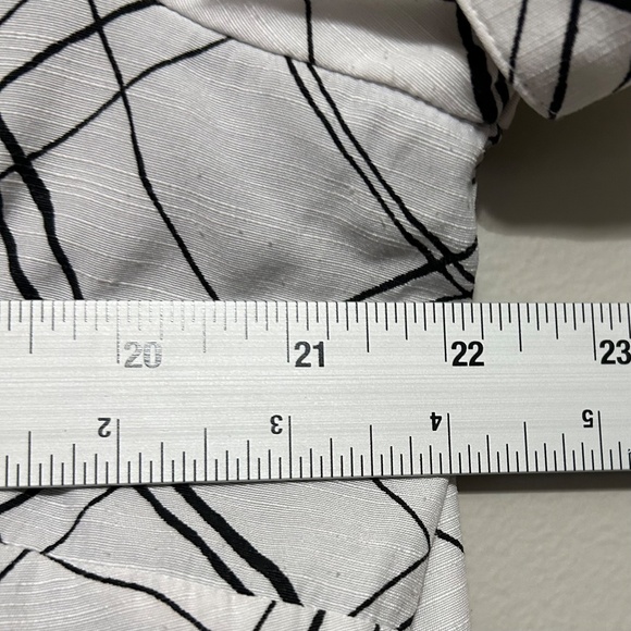 Dressbarn Womens Button Up Shirt 14/16 White Black Tank Top Shoulder Pads Casual - Picture 8 of 11